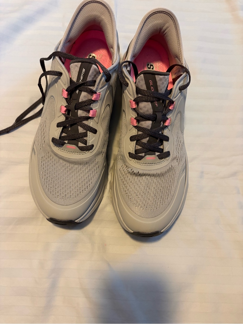 Skechers Women's Gray Athletic Sneakers with Pink Accents